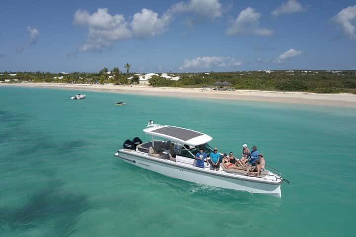 37' Luxury Boat private charter — photo 1